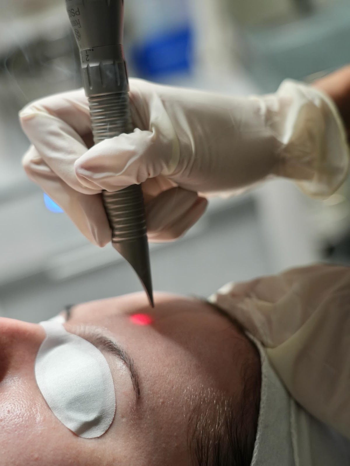 Karpati Skin Clinic: Eva's been treating skin for 30 years